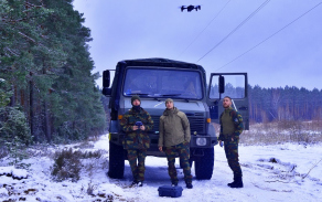 Dronem disponují v rámci alianční mise eFP belgičtí kolegové